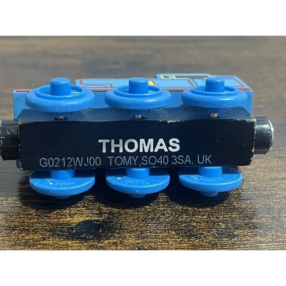 Thomas & Friends Wooden Railway Thomas The Train & Sodor Line Caboose Lot of 3 - Picture 9 of 16